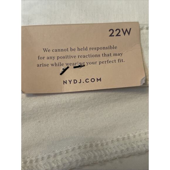 NYDJ Women’s 22 W Stretch White Denim Capri W - Picture 9 of 14